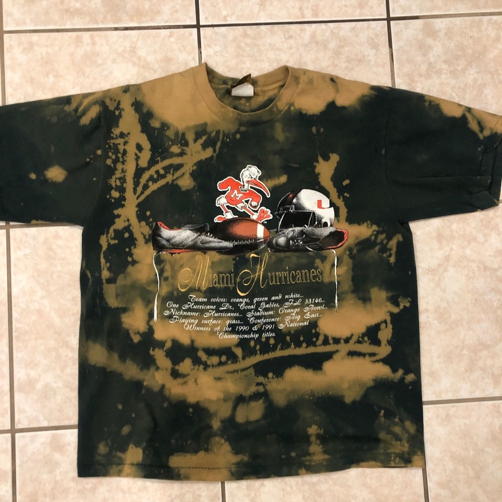 Vintage nutmeg Miami hurricane tee custom large